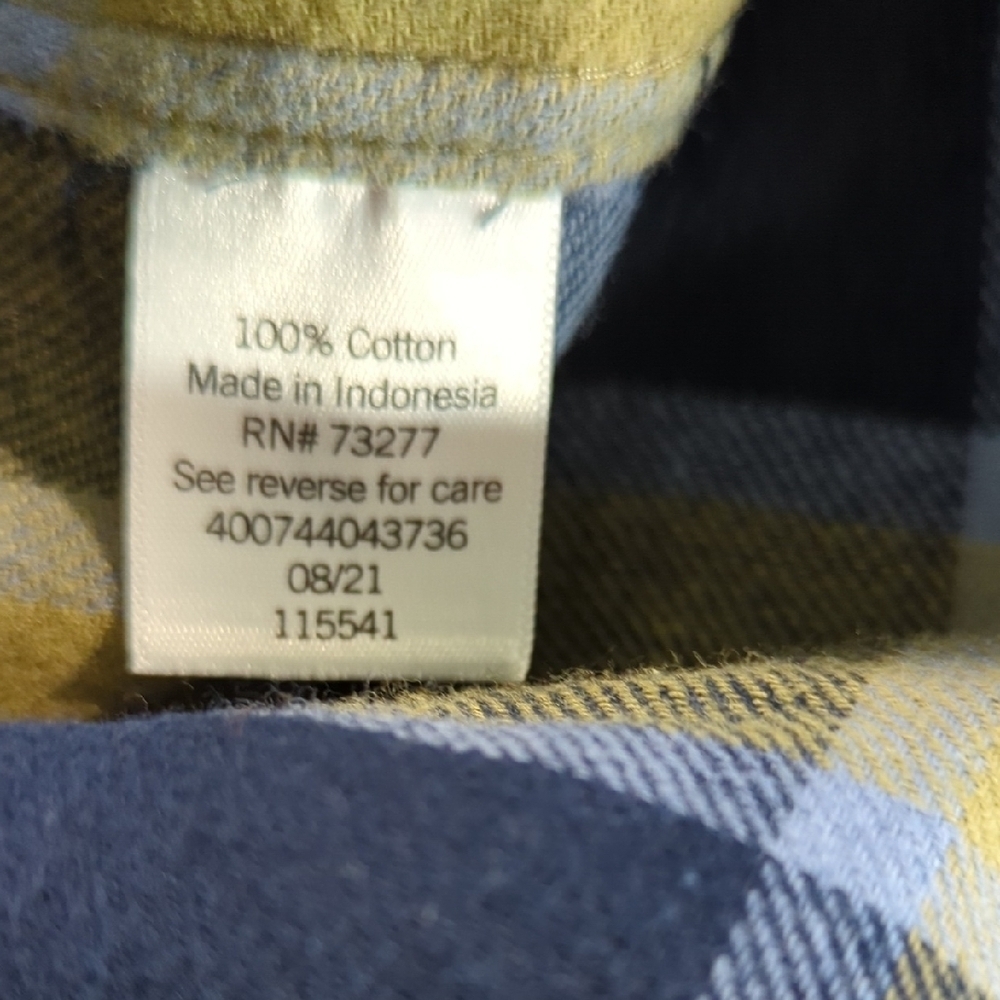 Croft & Barrow Blue and Yellow Casual Button Down Shirt - Picture 6 of 13